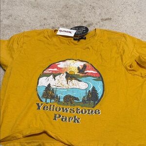 Yellowstone Park crop top T-Shirt - Yellow